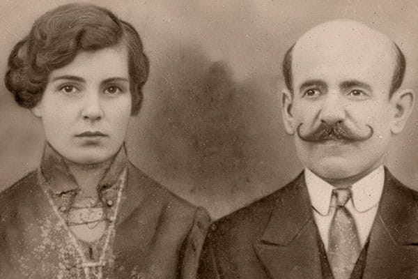 Depois — foto restaurada com limpeza e correção